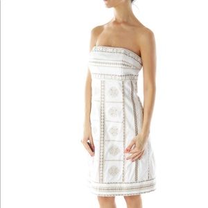 HP💫White House Black Market Bead Strapless Dress